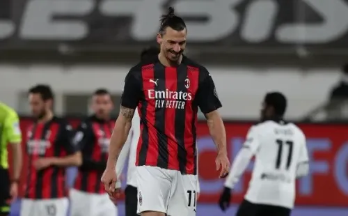 La caída del Milan con Spezia los hizo ceder la punta, pero el derbi con el Inter está en el horizonte. (Foto: Getty)
