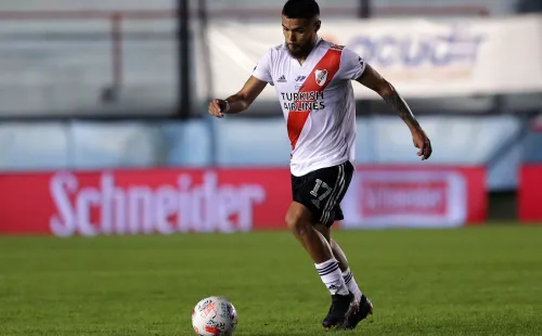 El chileno ya no solo es fijo en el equipo de Gallardo, también es una de las figuras. (Foto: getty)