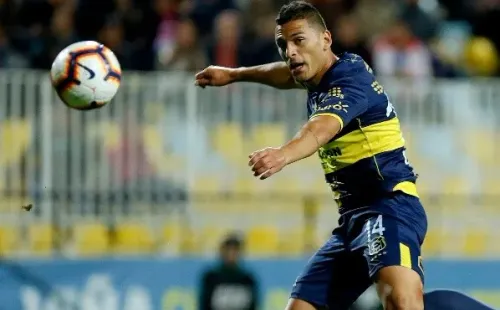 Isaac Díaz vuelve a Chile después de un año en México. Su último club en nuestro país fue Everton. Foto: Agencia Uno