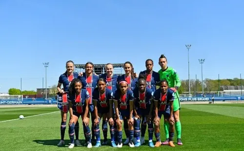 El once del PSG y Tiane Endler en la ida contra Barcelona por semifinales de Champions League.