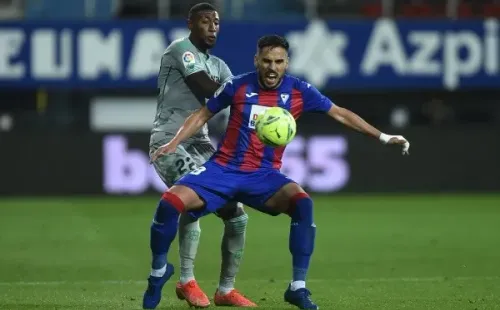 El Betis de Pellegrini y Bravo empató 1-1 contra Eibar.