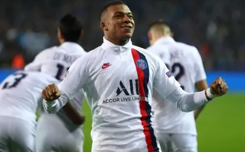 La magia de Mbappé podría ser clave en la lucha por el título del PSG en estas últimas dos fechas de la Ligue 1. (Foto: Getty)