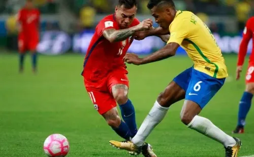 Chile enfrentará a Brasil por la novena fecha de las eliminatorias.