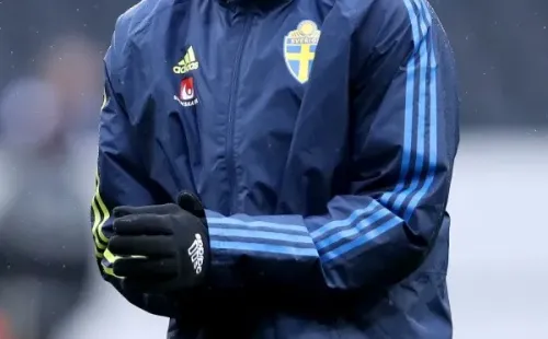 Zlatan aún no supera las dolencias físicas que lo dejaron fuera de la Eurocopa