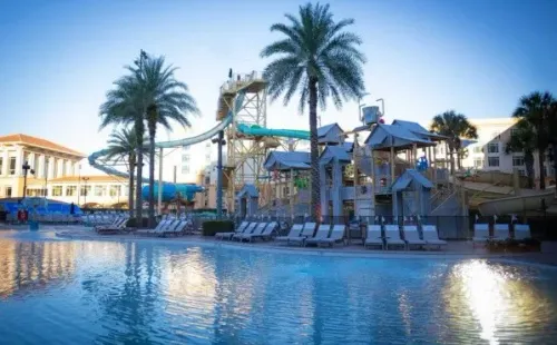 Paulo Díaz se hospedará en el lujosoGaylord Palms Resort &amp; Convention Center de Orlando, donde incluso hay un parque acuático. Foto: Marriott.com