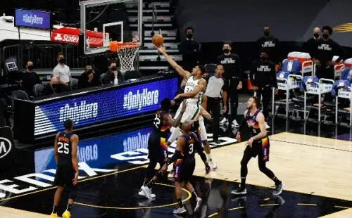 Los Bucks buscarán comenzar con el pie derecho su participación en la final de la NBA. (Foto: Getty)