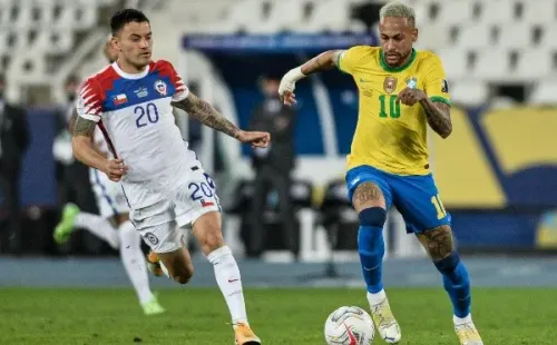 Chile contra Brasil en los cuartos de final de la Copa América. (Foto: Agencia UNO)