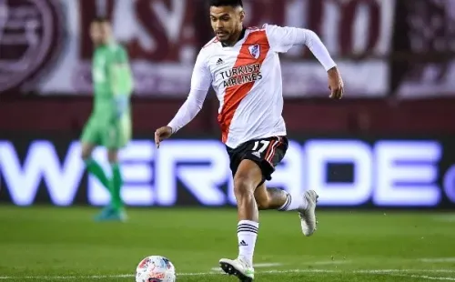 Paulo Díaz encendió las alarmas tras salir lesionado en el último duelo de River Plate por el torneo trasandino. (Foto: Getty)
