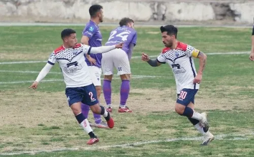 Recoleta ganó y se metió de lleno en la pelea por el ascenso. (Foto: Agencia Uno)