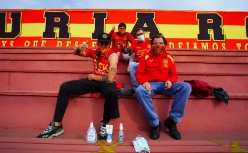 La alegría tras regresar al recinto deportivo. (Foto: Guillermo Salazar)