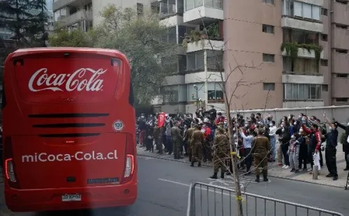 La selección chilena recibió el apoyo de la Marea Roja (Carlos Parra ANFP)