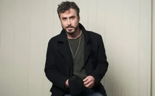 Fabián Bravo – Amar Profundo | Foto: Megas