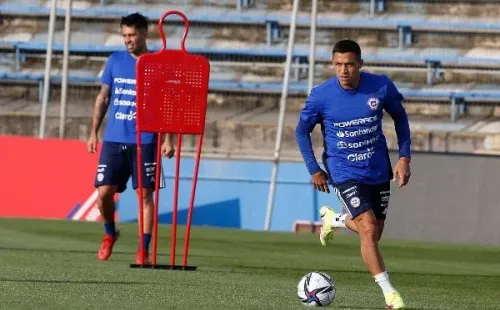 Alexis vuelve a ser titular por la Roja, donde se espera que pueda subir su nivel futbolístico. Foto: ANFP