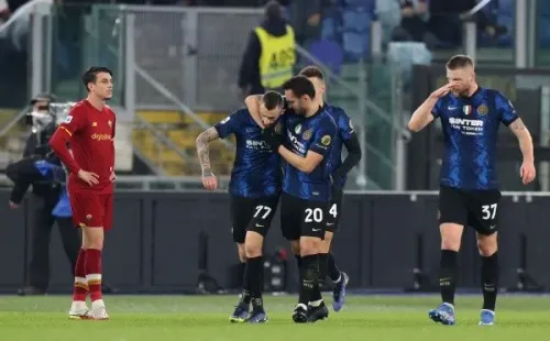 Inter le da un baile a la Roma y lo golea en el primer tiempo. Foto: Getty Images