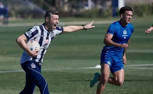 Caixinha trabaja en Talleres en Córdoba hace pocos días (Foto: Talleres)