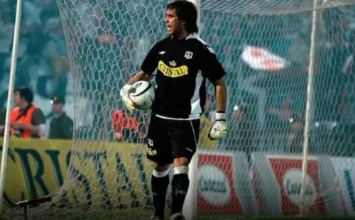 Claudio Bravo fue campeón con la camiseta de Colo Colo.