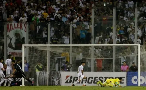 El gol de Pimpao de Botafogo que fue una daga para los colocolinos el 2017 (Agencia Uno)