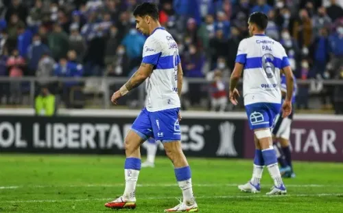 Universidad Católica se despidió de la Copa Libertadores con una derrota ante Talleres. Foto: Agencia Uno