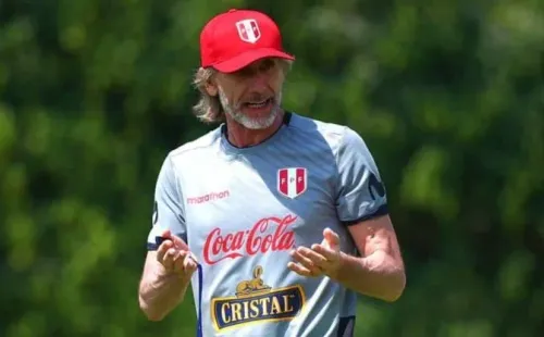 Gareca tomará una determinación al regresar a Perú.