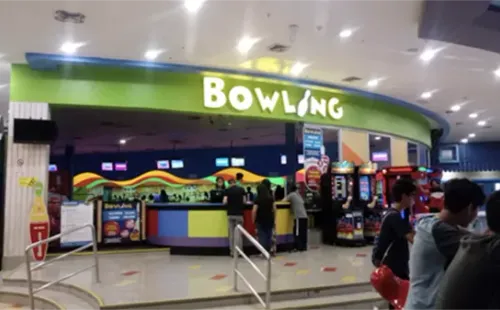 Polémica por la sede del Bowling para los Panamericanos de Santiago 2023. (Foto: Happyland Plaza Vespucio)