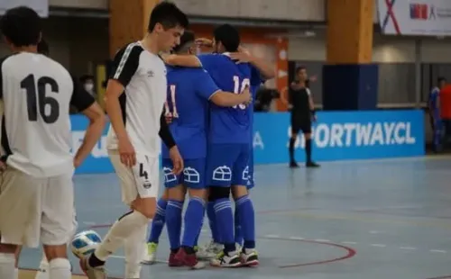 Los azules se quedaron con el último Superclásico Foto: U de Chile Futsal.