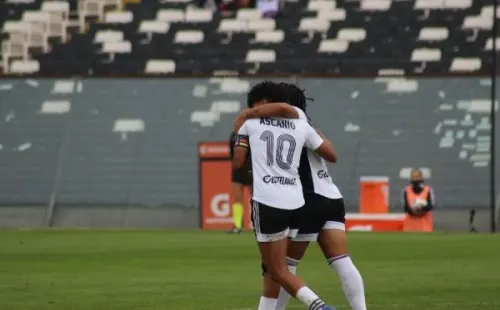 Ascanio y Viso anotaron todos los goles albos este domingo. (Maxi Arias / contragolpe.cl)