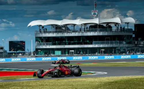 Carlos Sainz logró su primera victoria en la Fórmula 1: se quedó con el Gran Premio de Silverstone. Foto: Twitter Ferrari.
