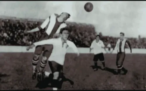 Arellano fue fundador y el primer capitán de Colo Colo.