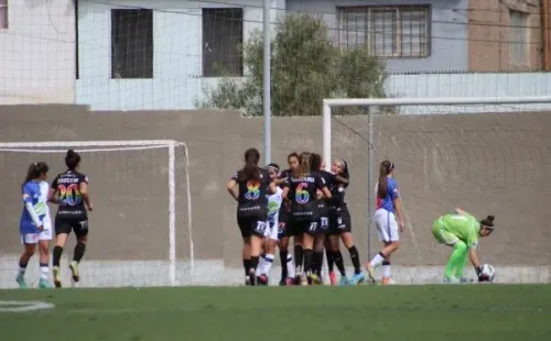 Las bohemias sumaron su 14º triunfo en igual cantidad de fechas. (Mauro Ríos)