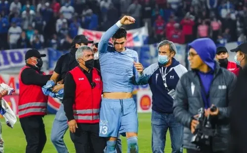 Matías Dituro antes de perder su short. (Foto: Guille Salazar).