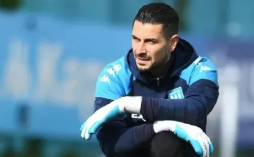 Arias no está a la venta en Racing (Foto: Racing)