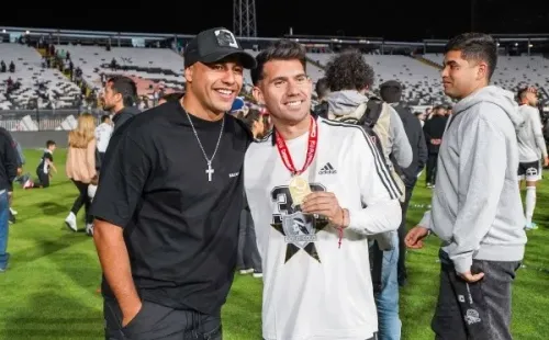 Iván Morales llegó al Monumental a festejar con sus ex compañeros