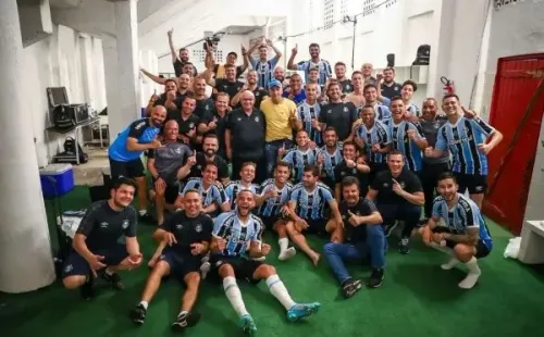 Gremio celebra su ascenso a la Serie A del Brasileirao, donde Quinteros puede dirigirlos