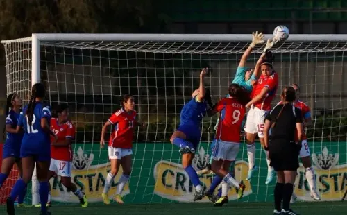 Canales solamente jugó el primer tiempo. (La Roja)