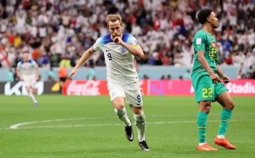 Kane celebra el gol que le marcó a Senegal (Getty)