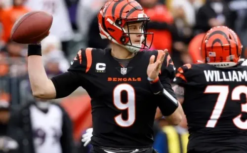 Joe Burrow quiere repetir los buenos playoffs que tuvo en la temporada 2021. | Foto: Getty Images.