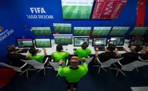 VAR