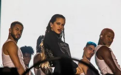 La Rosalía fue el gran número de la noche junto a Drake. (Foto: Agencia Uno)
