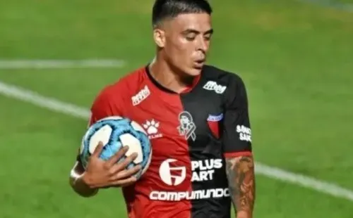 Brian Fernández estuvo en Colón, pero faltó a dos prácticas y se fue del club.