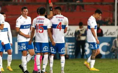 Isla fue expulsado ante O’Higgins. Foto: Photosport.