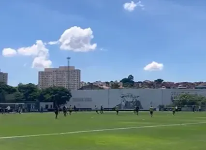 Time do Corinthians no treino nesta quarta (10) | Foto: Reprodução