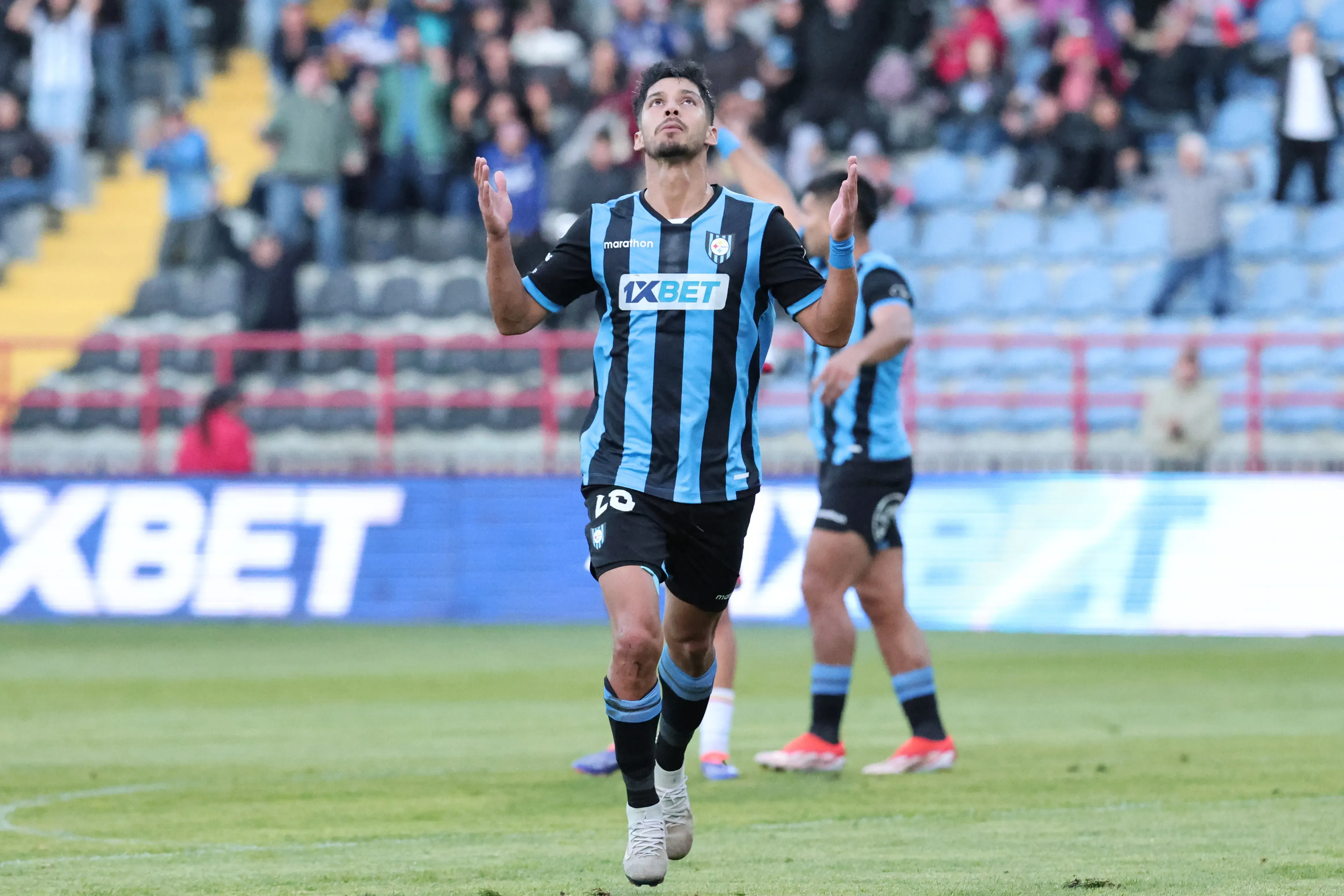 El jugador no habría llegado a acuerdo con el club/Photosport