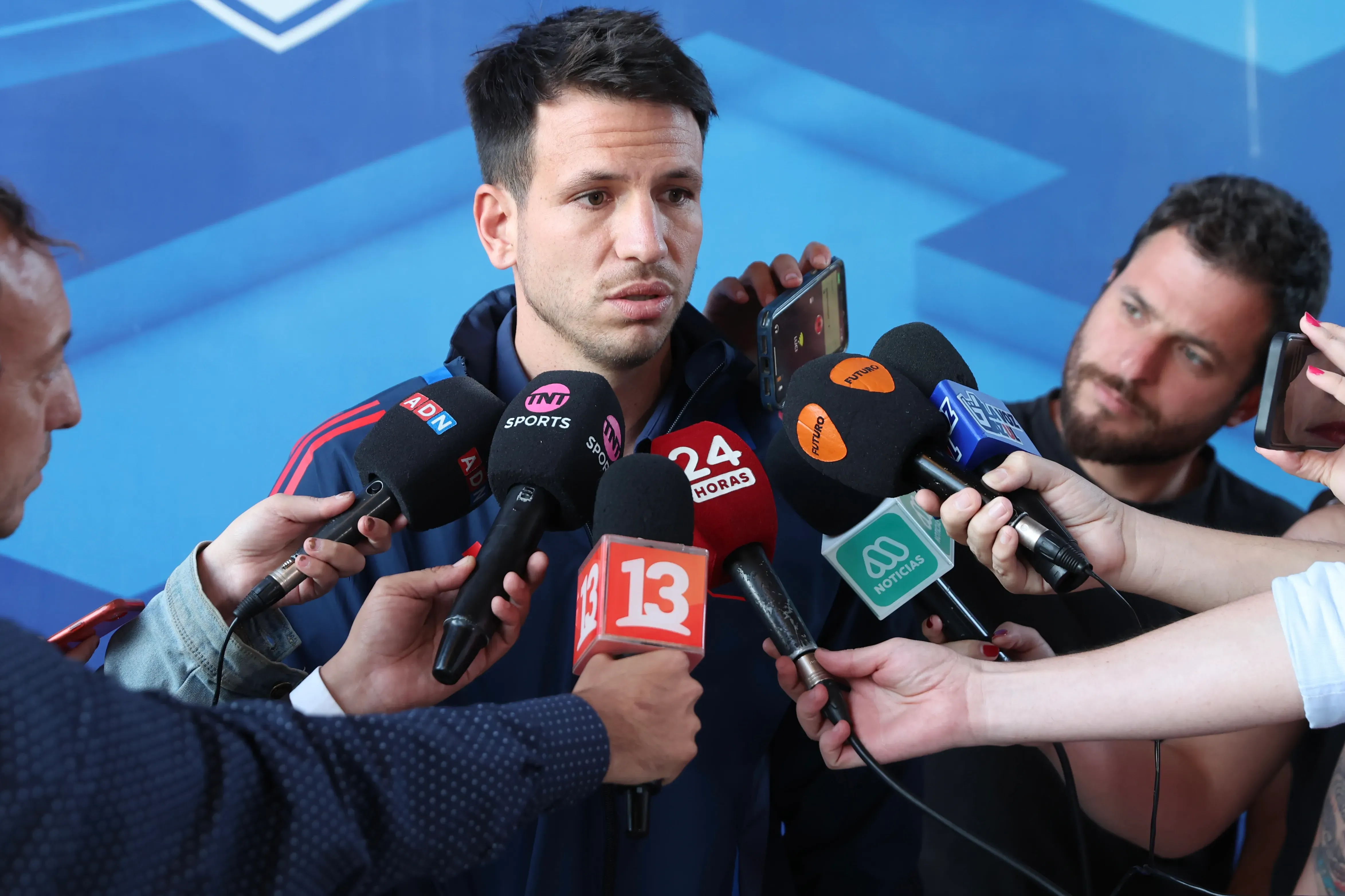 Manuel Mayo confirmó el acuerdo de la U con Meneghini. Foto: U de Chile