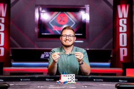 Brian Hastings conquista o 6º bracelete da carreira ao vencer Evento #31 da WSOP