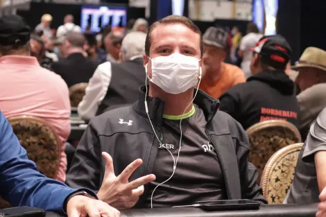 Bruno Foster avança entre os líderes ao Dia 2 do Colossus da WSOP