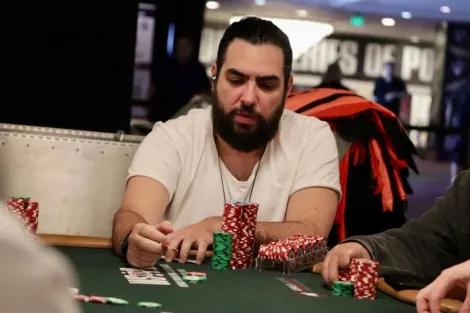 Elias Neto é eliminado na mesa final do Evento #54 da WSOP