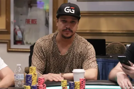 Felipe Mojave está entre os 15 sobreviventes do Evento #40 da WSOP