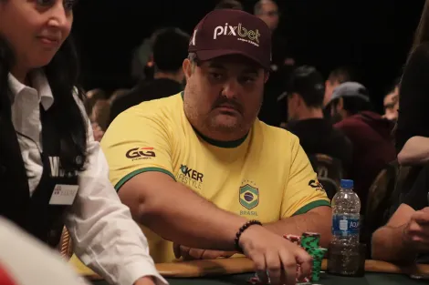 Alen Fillipi avança como chip leader ao Dia 4 do Millionaire Maker da WSOP