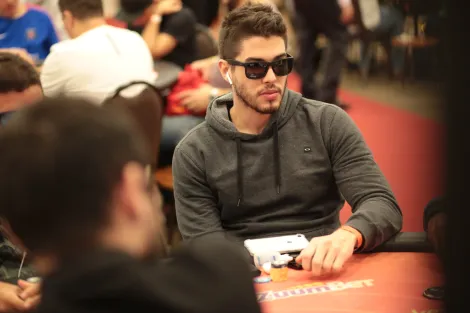 Victor Teixeira é campeão do Evento #03 da Bounty Builder Series do PokerStars