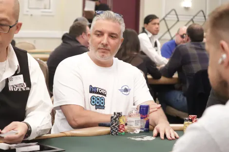 WSOP: 23 brasileiros se classificam no Dia 2ABC do Main Event